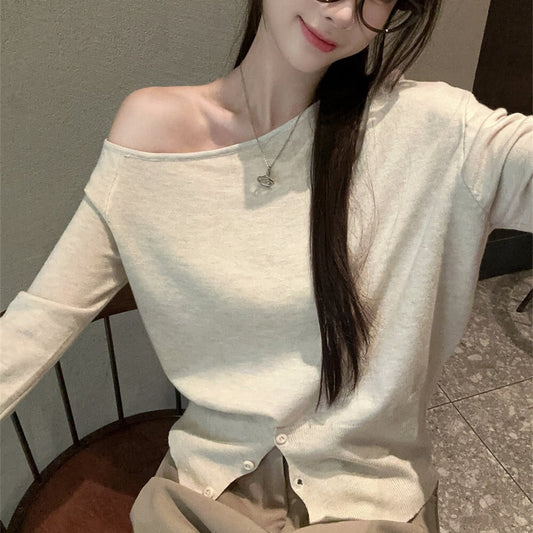 【tops】オフショルダーニットトップス　M26188