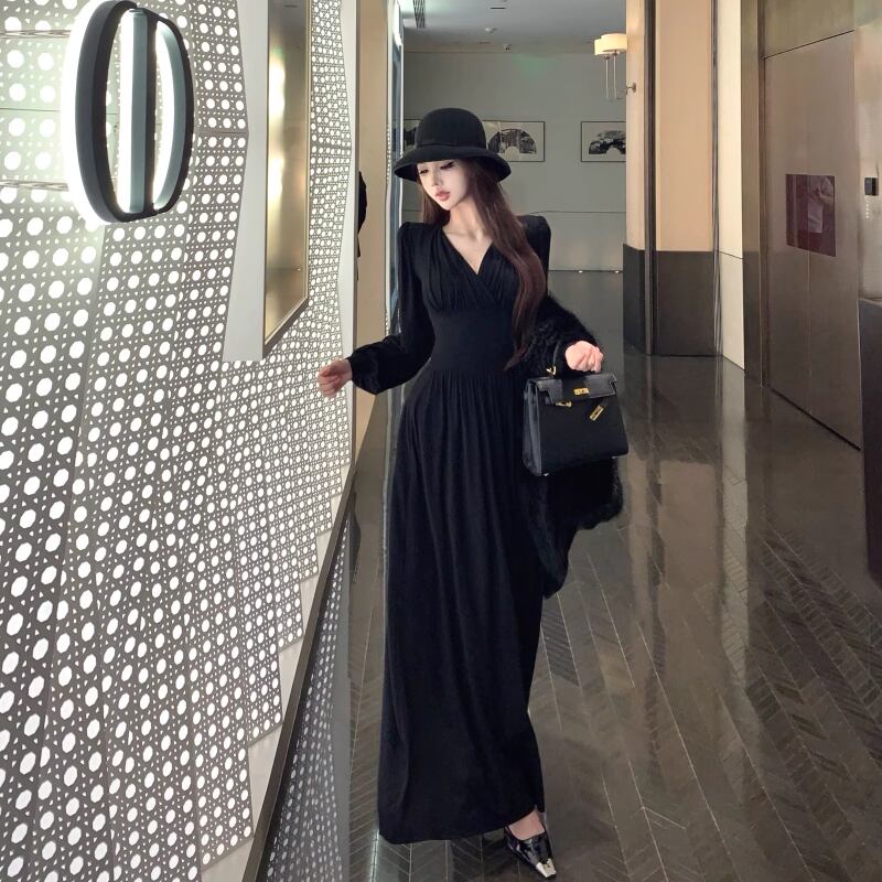 【dress】クロスネックロングワンピース Q7014