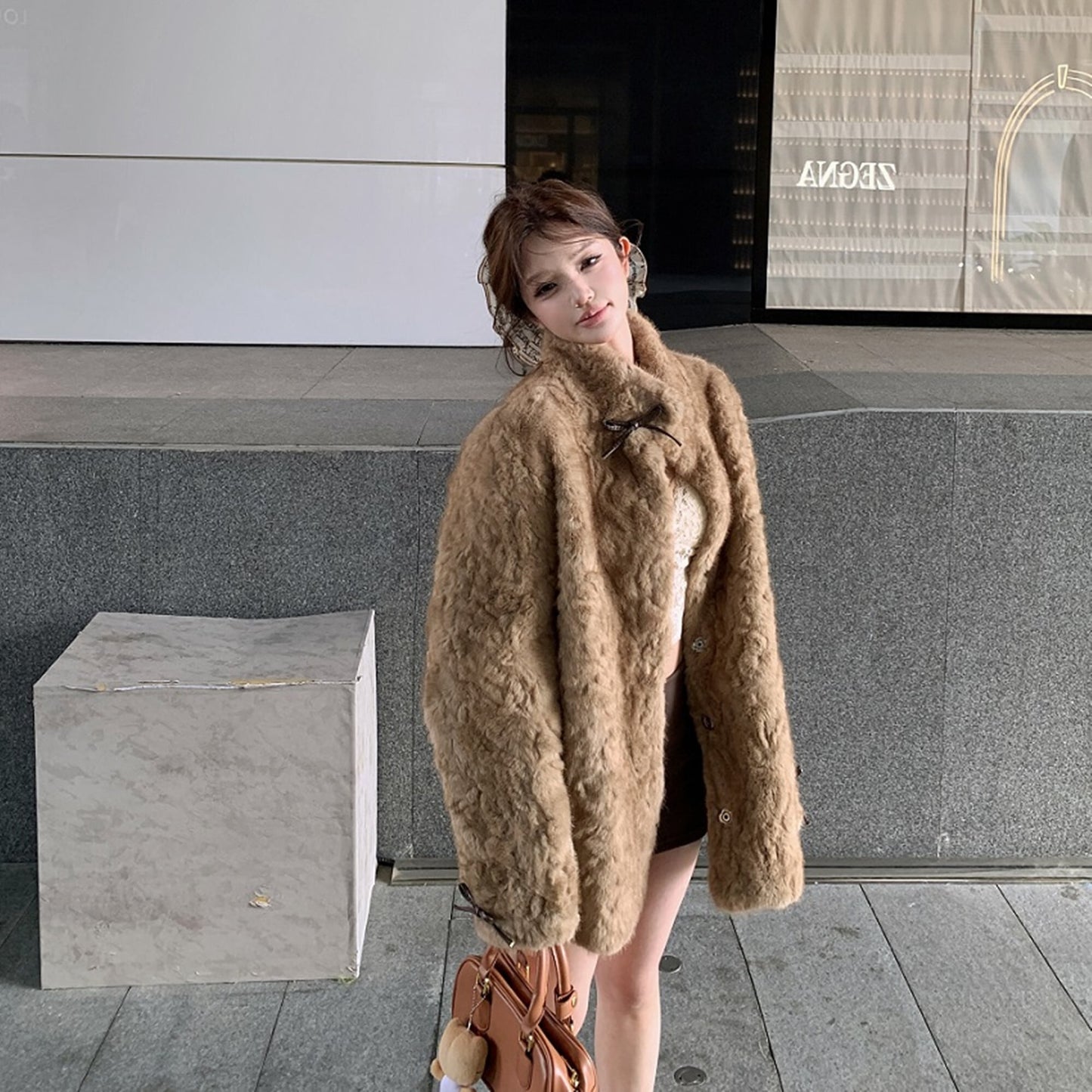 【outer】リボンボリュームファーコート N3457