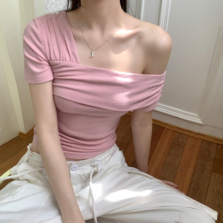 【tops】オフショルダーTシャツ　M25053