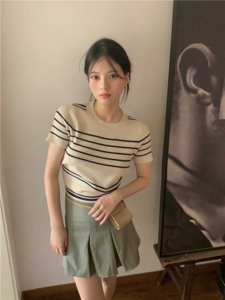 【tops】ストライプ柄ニットトップスG21082