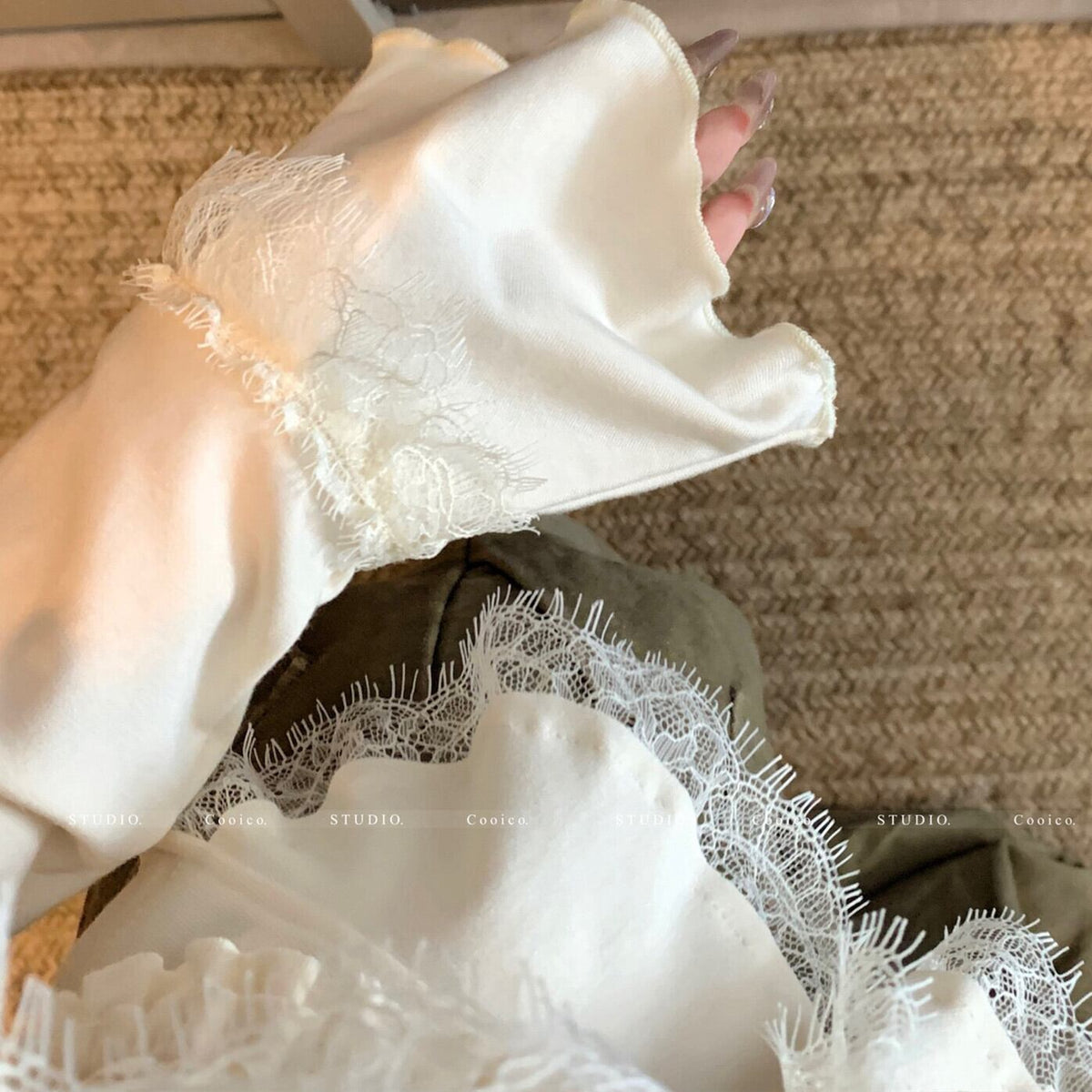 【tops】レース切り替えトップス　M29693