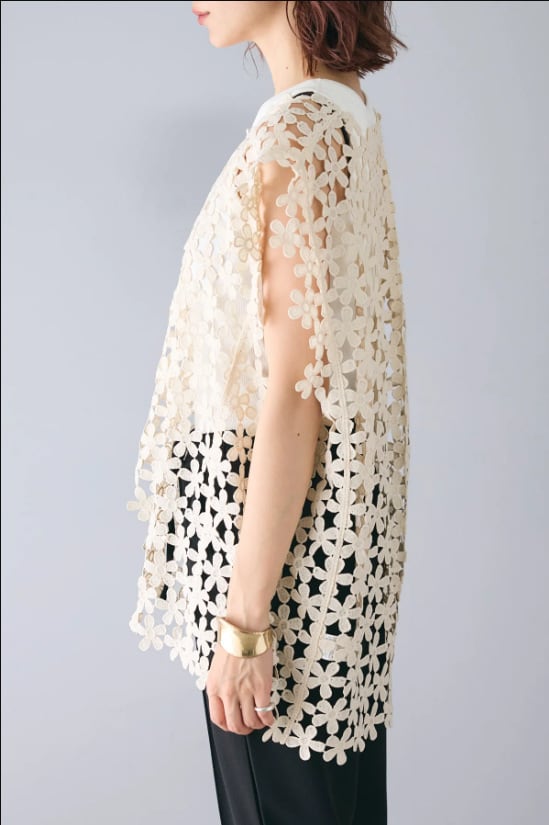【tops】カットワークトップス　M24051