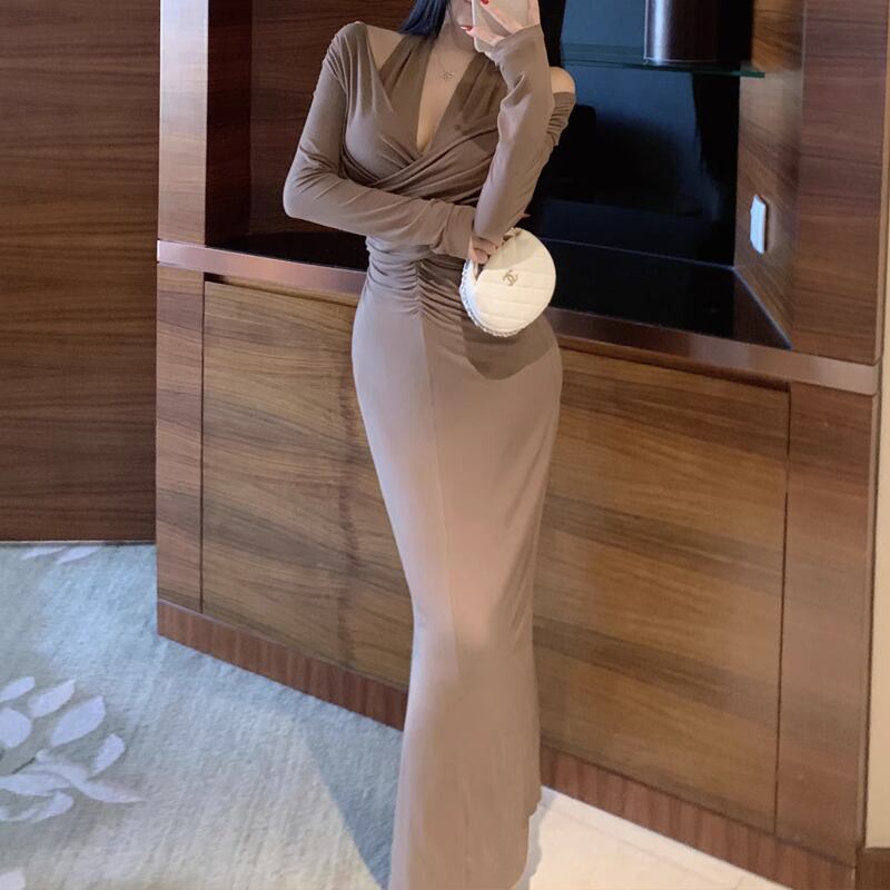 【dress】ホルターネックロングタイトワンピース Q8017