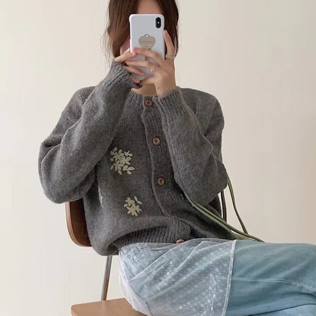 【outer】刺繍ニットカーデ　M17962