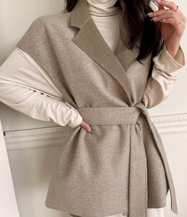 【tops】大きいラペルウエストリボンチョッキF8464