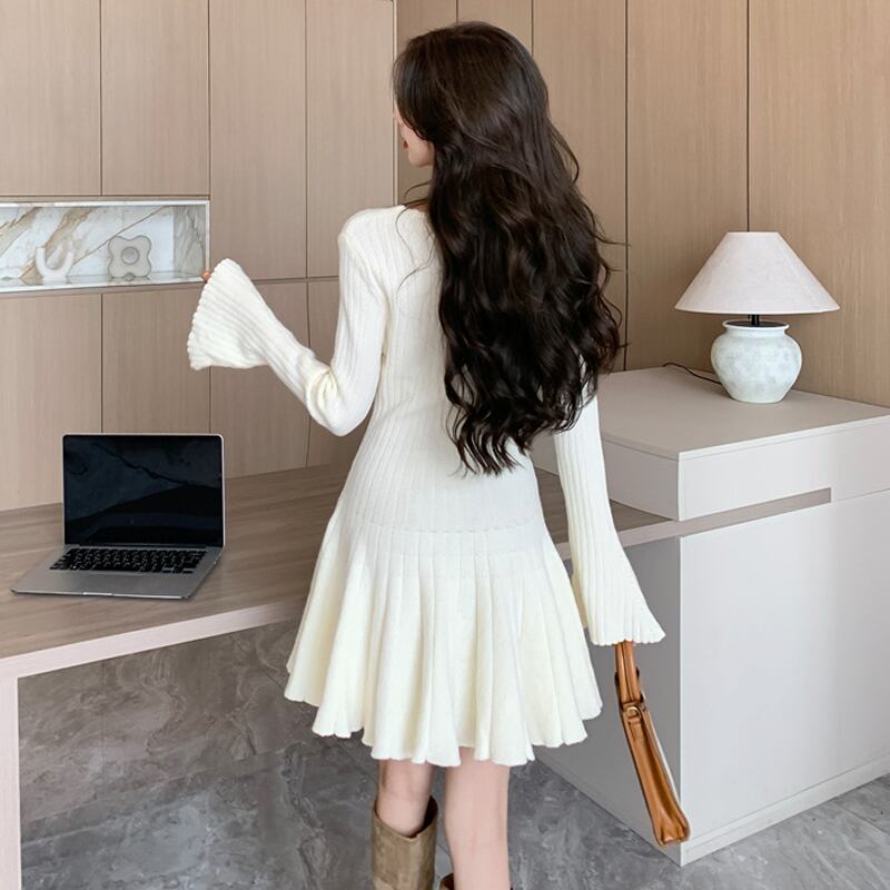 【dress】フレアニットワンピース Q6936