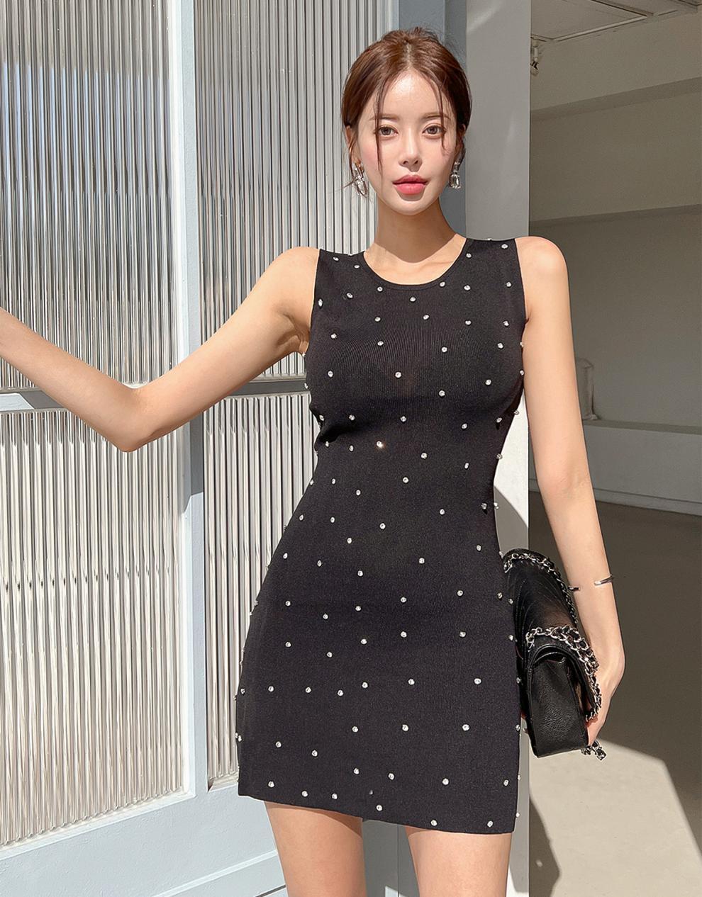 【dress】ノースリーブビジューワンピース　M25261
