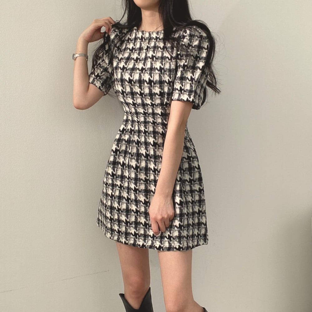 【dress】好感度UP!気質満点デザインフランス風デザインパフスリーブ着痩せワンピース G6962