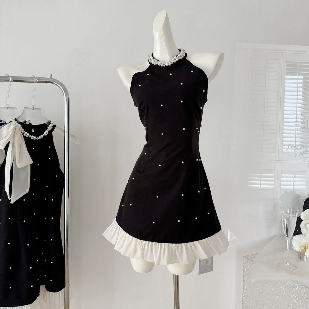【dress】ノースリーブパールビジューワンピース　M24422