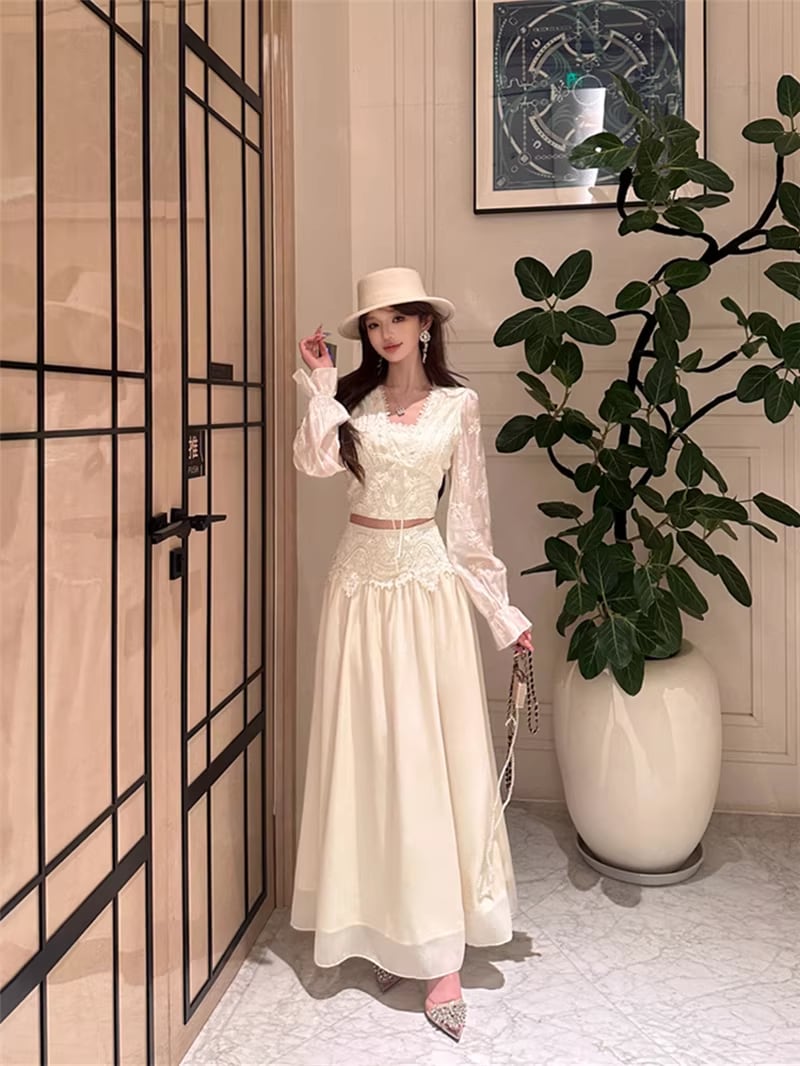 【set】スクエアネックレーストップス×ロングスカートセット Q8018
