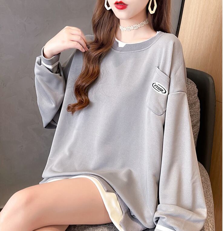 【tops】ラウンドネック長袖偽二つ切り替え英字柄ゆったり着回しパーカーF0676