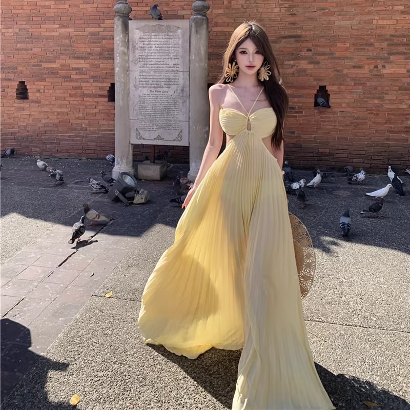 【dress】ホルターネックバックオーポンロングプリーツワンピース Q8371