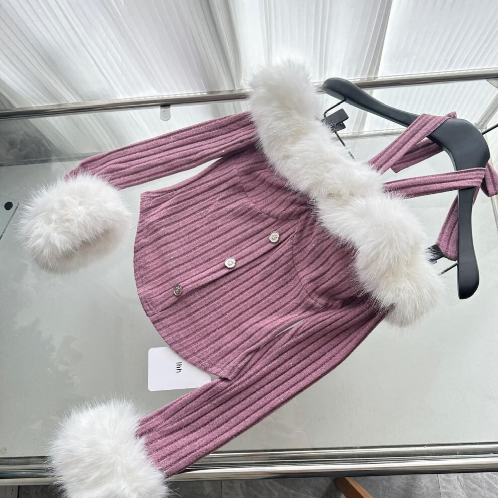 【tops】ホルターネックファーニットトップス　M27691