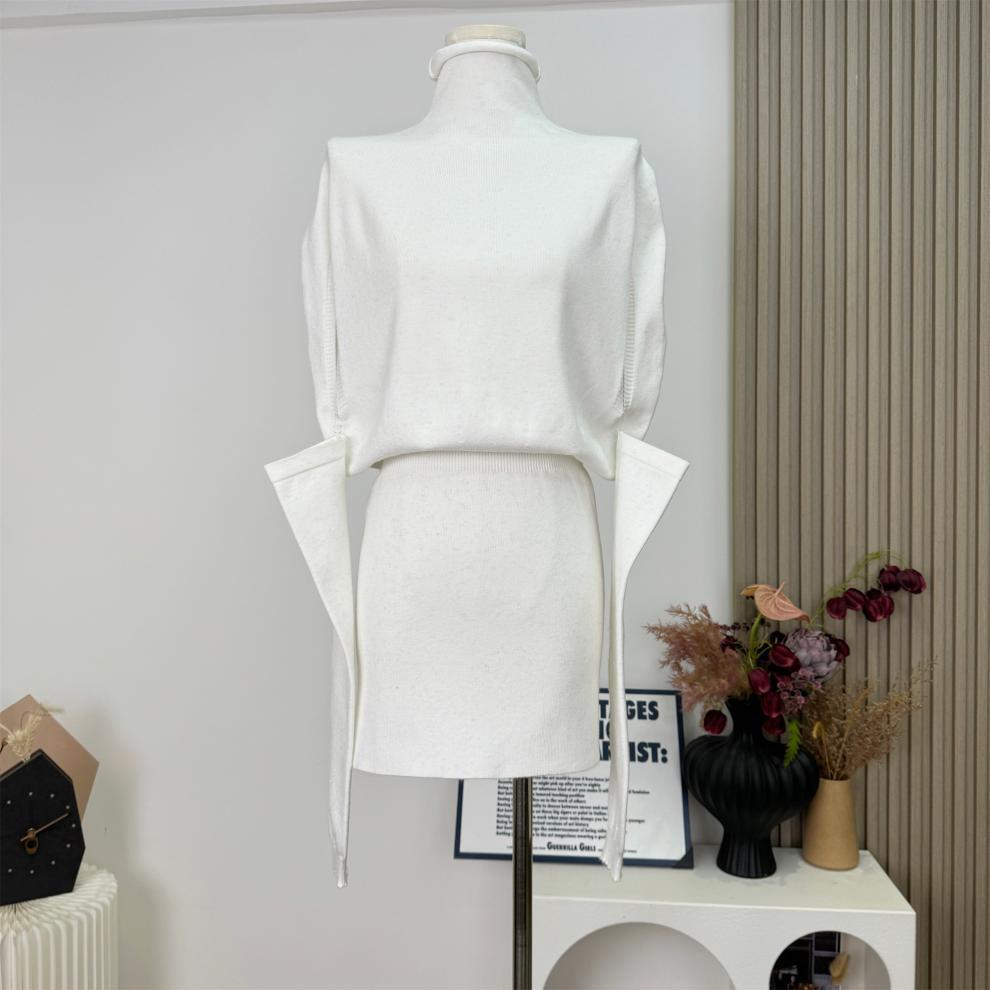 【dress】アームカバー付きニットケープワンピース　M28368