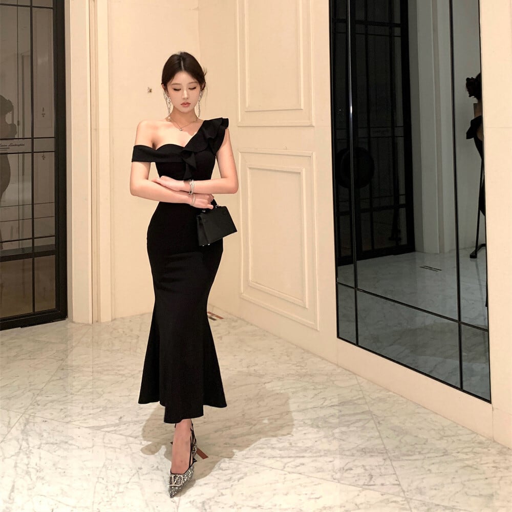 【dress】ワンショルダーフリルマーメイドワンピース　M31571