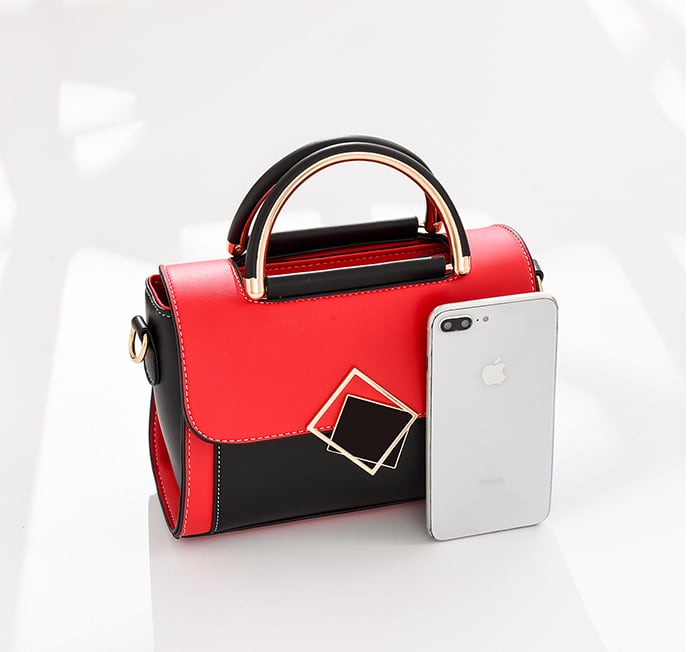 【小物】ファッション 合わせやすいシンプル肩掛け斜め掛けメッセンジャーバッグ G2617