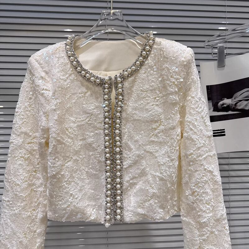 【outer】スパンコール付きコート Q8099