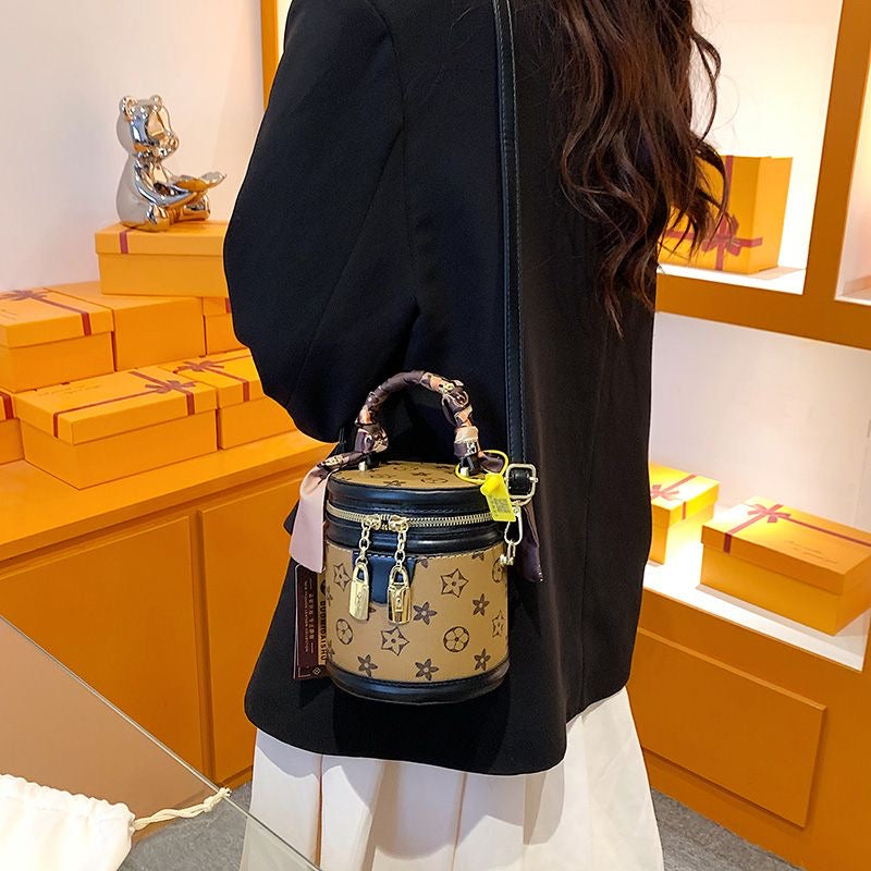 【小物】2wayバケツ型バッグF8161