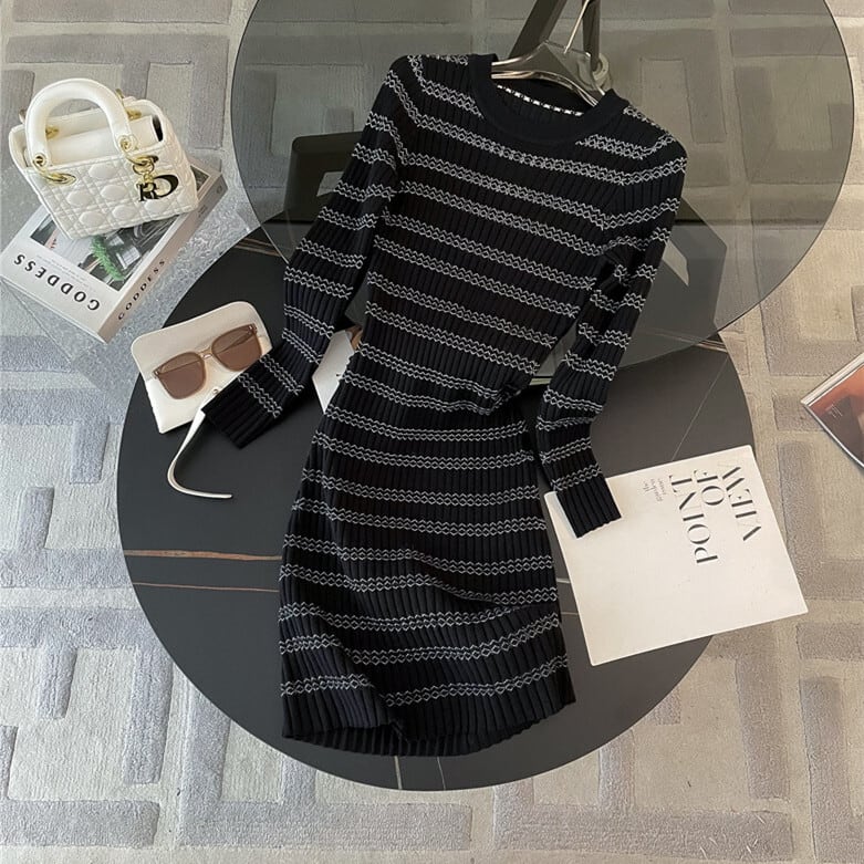 【dress】ボーダー柄ニットワンピース　M25370