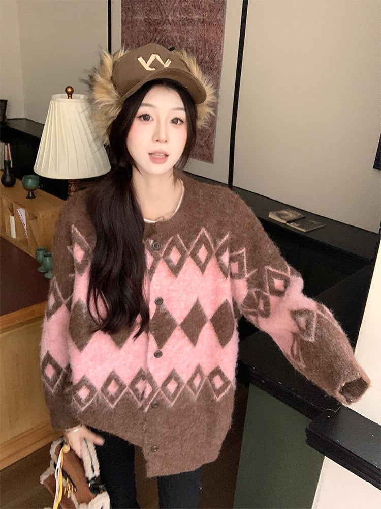 【outer】ダイヤモンドニットカーデ　M27738