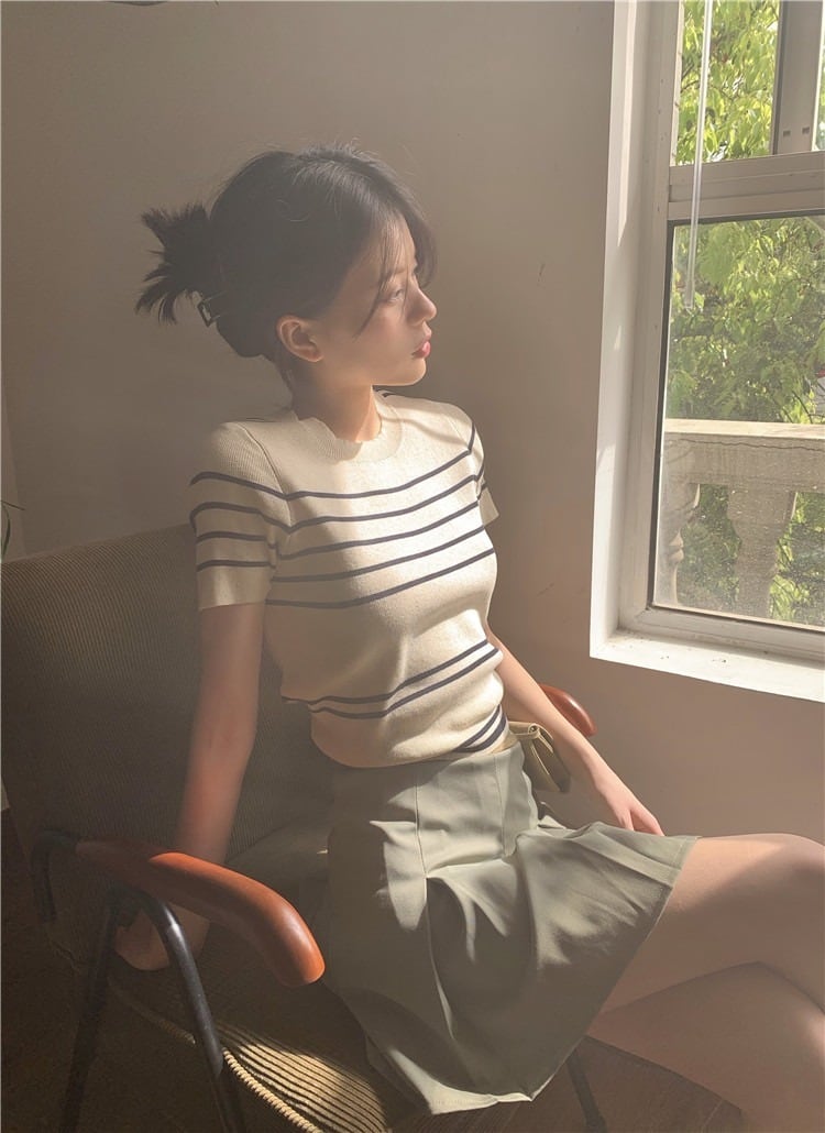 【tops】ストライプ柄ニットトップスG21082