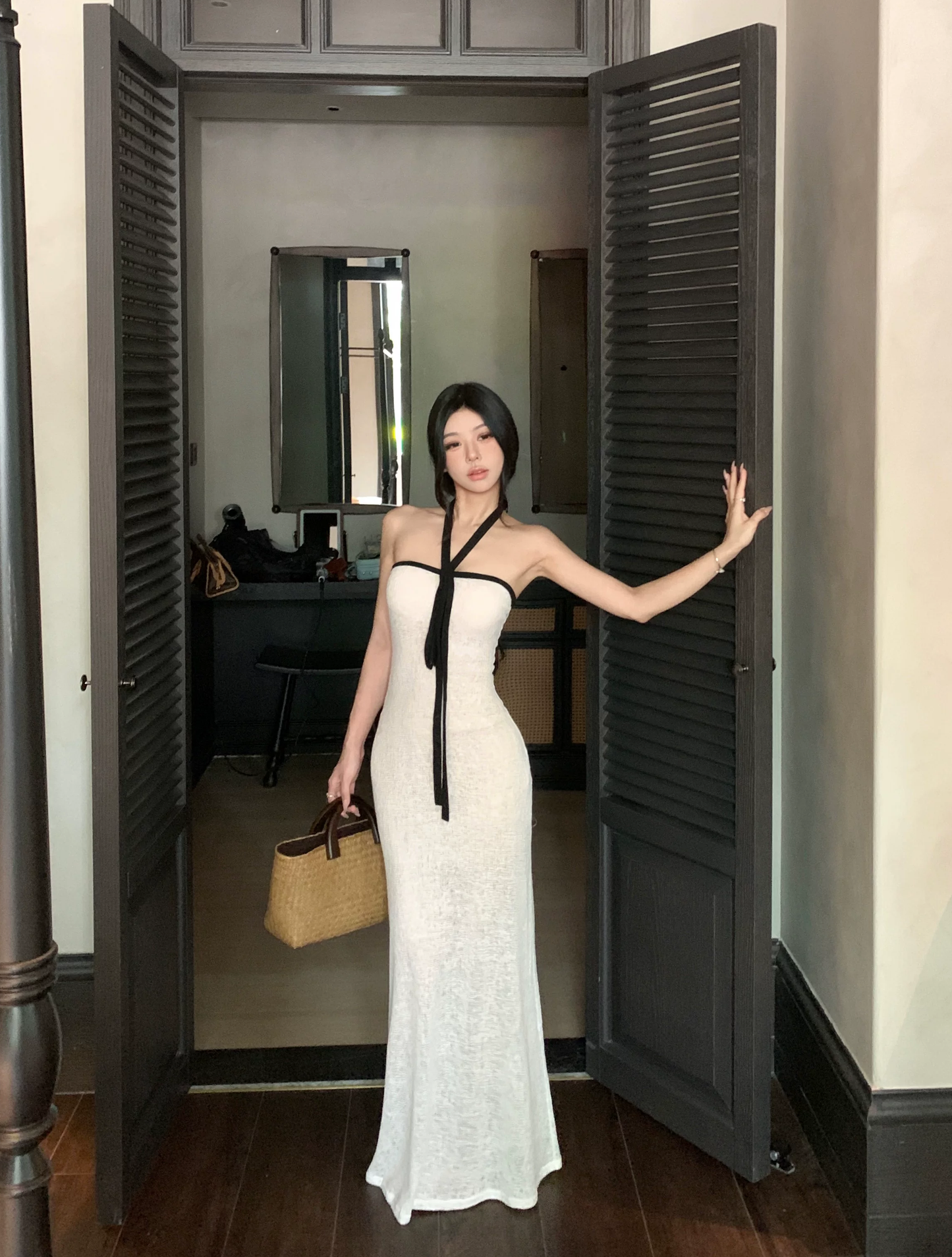【dress】ホルターネックロングワンピース Q8392