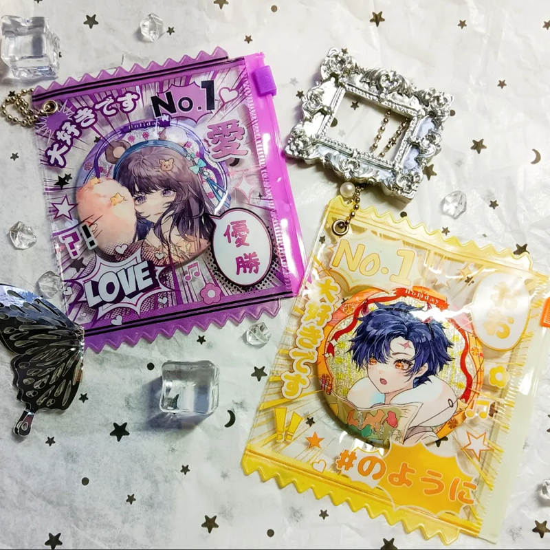 【GOODS】漫画風 PVC 58-75MM 缶バッジ ホルダー カバー Q2222