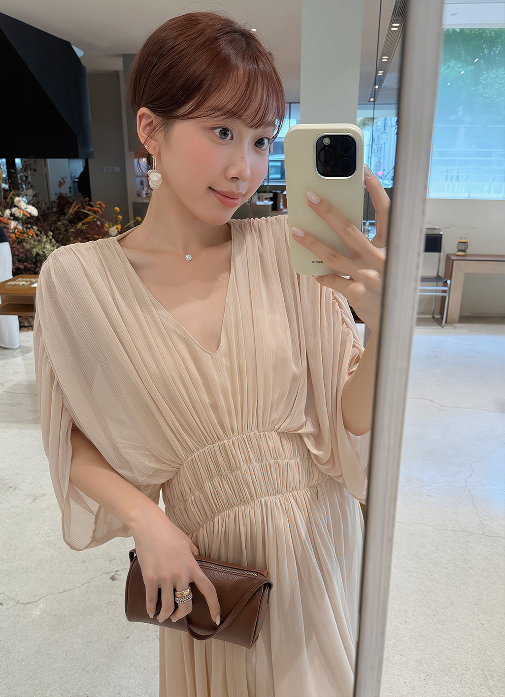 【dress】Vネックロングワンピース Q8756
