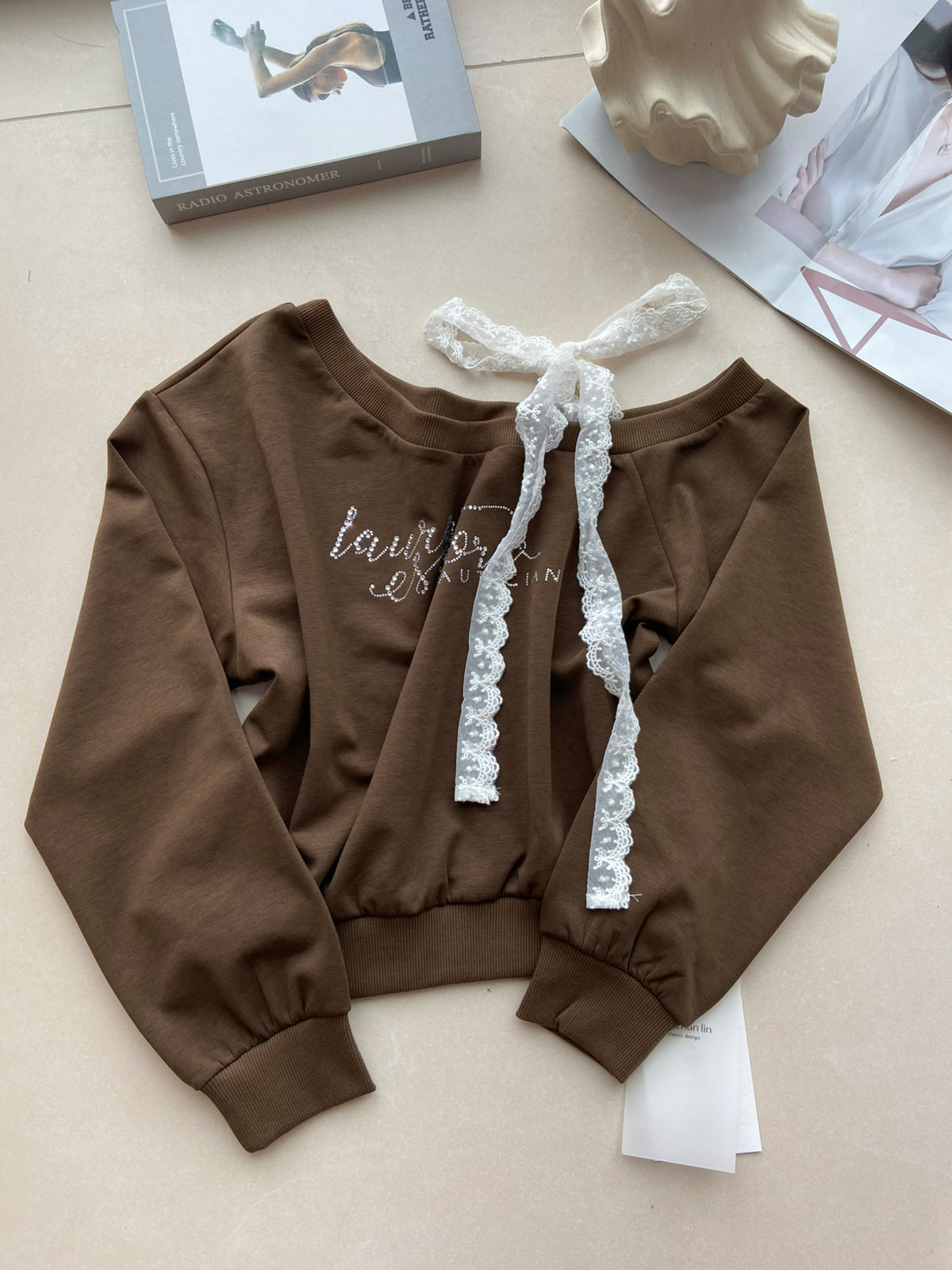 【tops】リボン付きワンショルダートップス Q8941