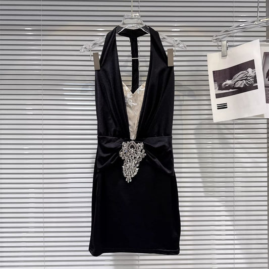 【dress】ラインストーン付きノースリーブホルターネックワンピース Q7894