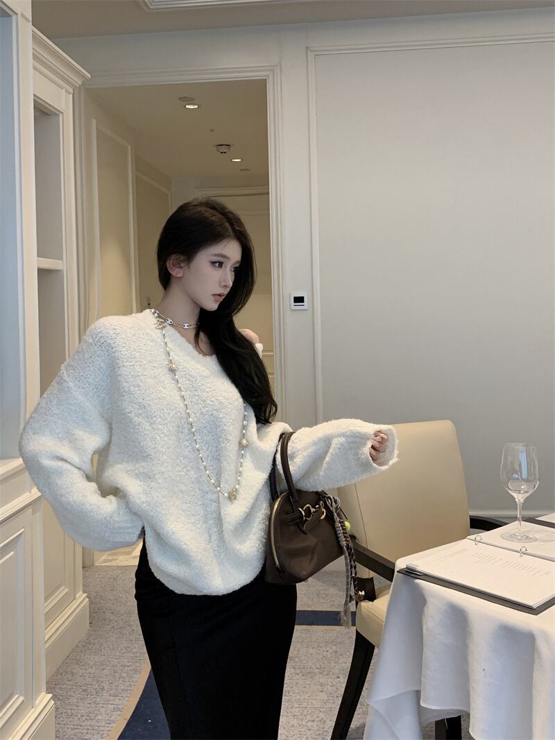 【tops】Vネックニットセーター　M28192