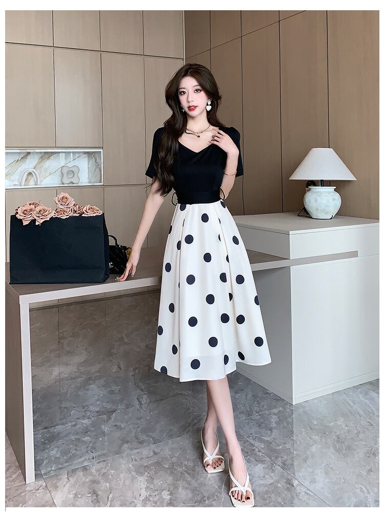 【dress】大人可愛い夏Vネック切り替えドット柄ワンピースF5794