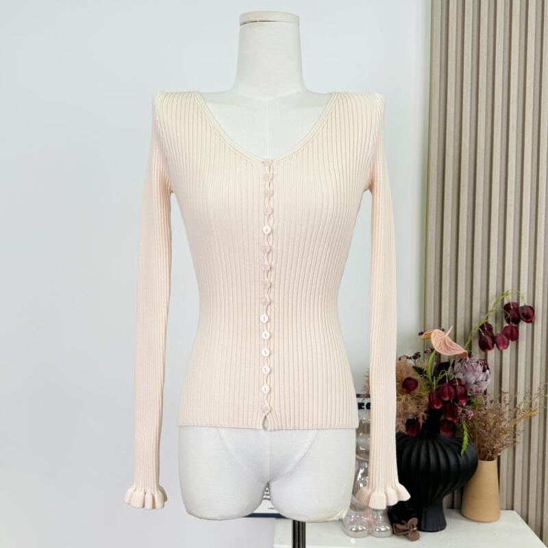 【tops】Vネックニットトップス Q7615