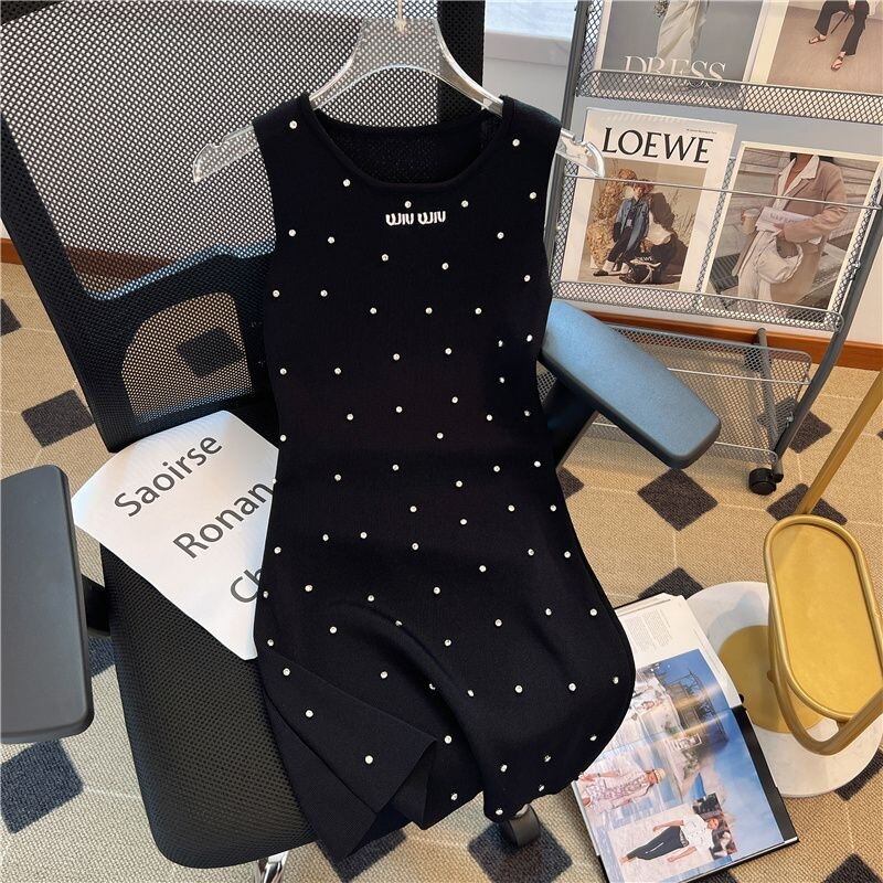 【dress】今季マストバイ夏新作2色ラウンドネックノースリーブニット無地ワンピースF5365