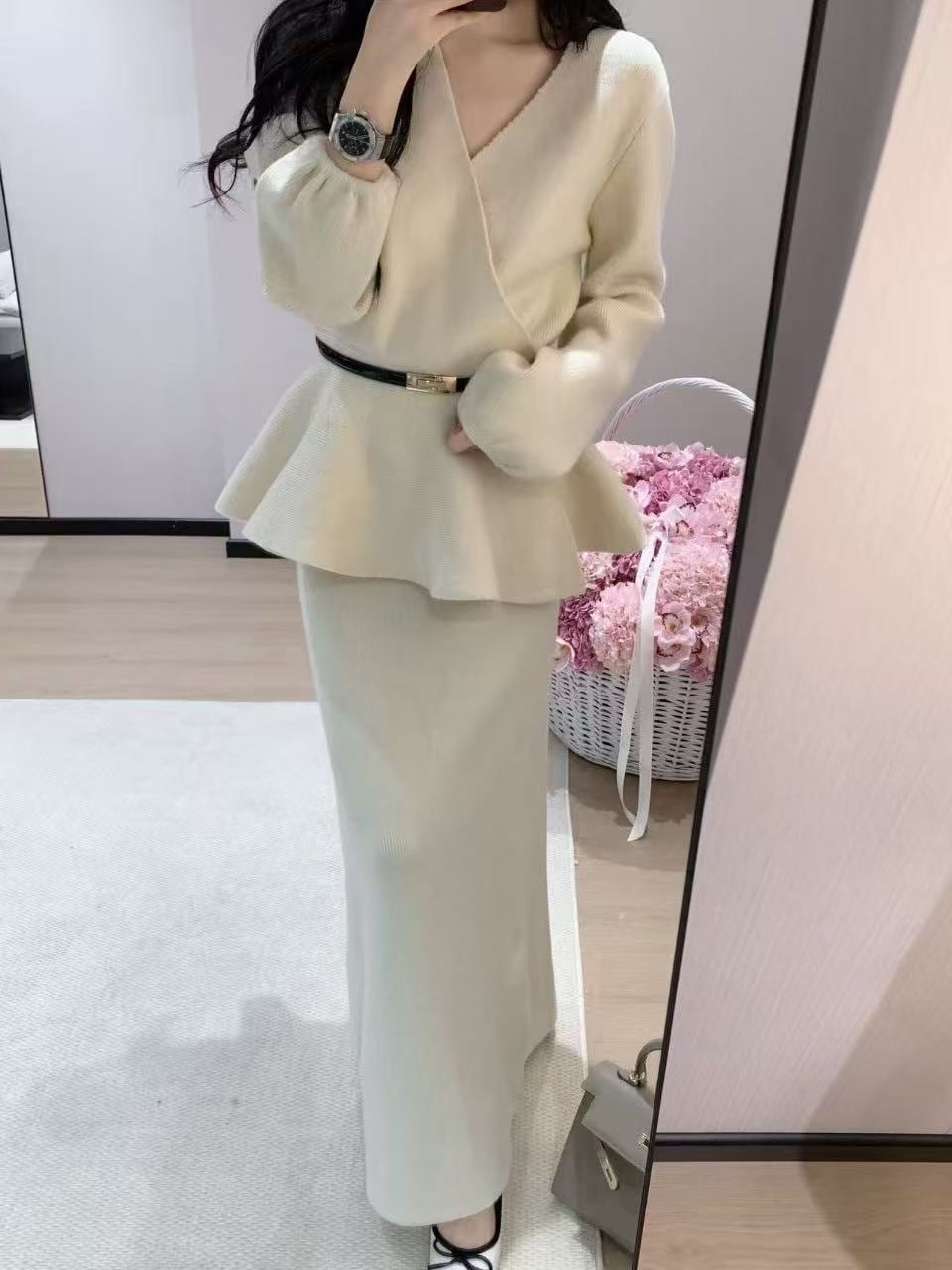 【set】クロスネックニットトップス×ロングスカートセット Q7876