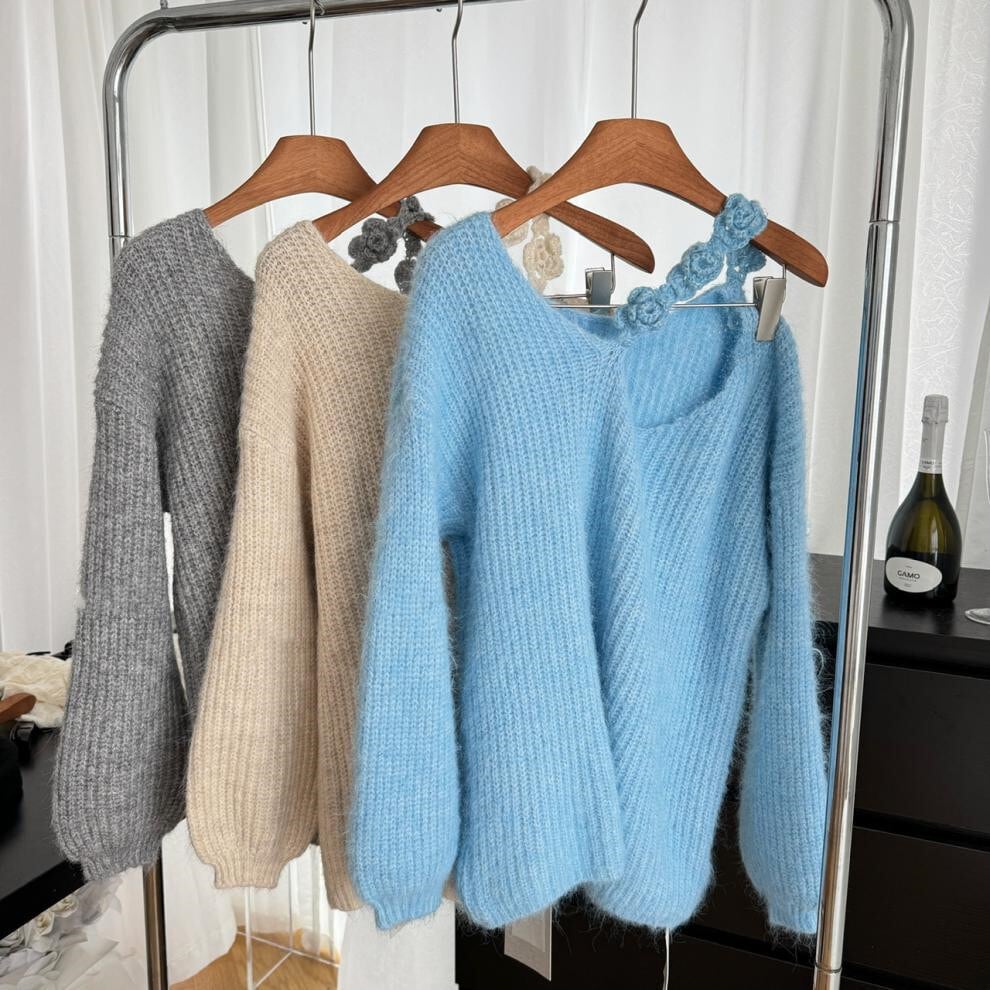 【tops】立体フラワーオフショルダーニットセーター　M27734