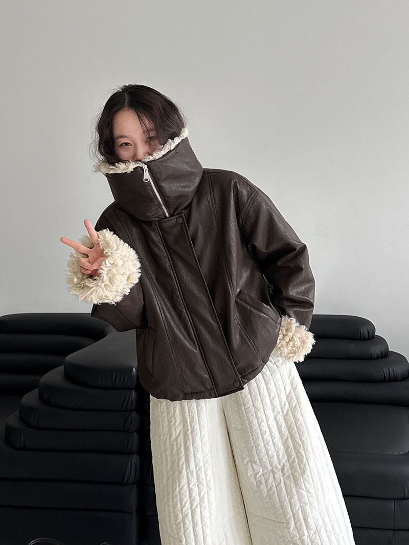 【outer】ファードッキングPUダウンコート Q7363