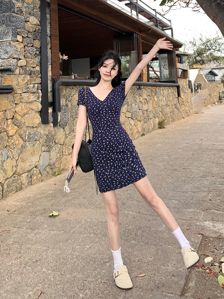 【dress】Vネック花柄タイトワンピースG21571