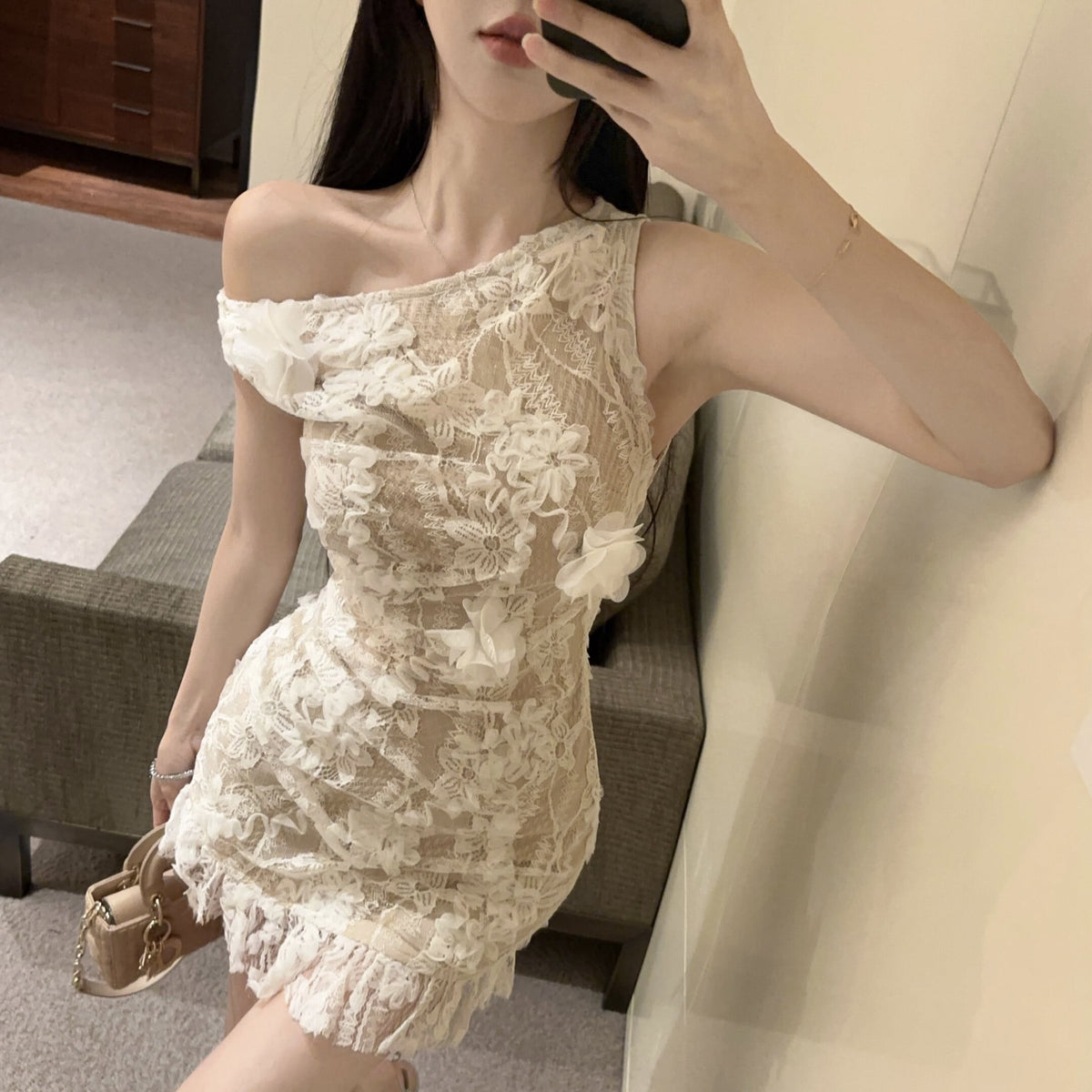 【dress】オフショルダー刺繍レースワンピース　M30262