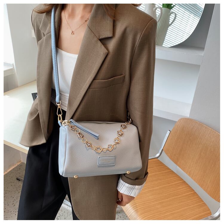 【小物】気質満点レディースファッションオシャレ 合わせやすい肩掛け斜め掛けバッグ  G3581