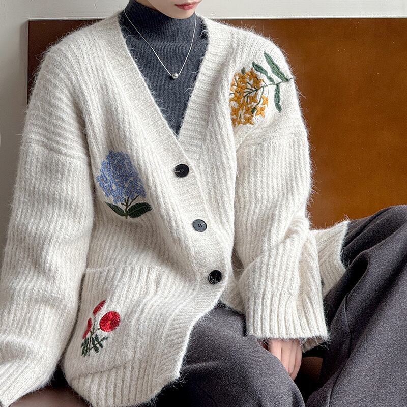 【outer】フラワー刺繡ニットカーディガン Q6972