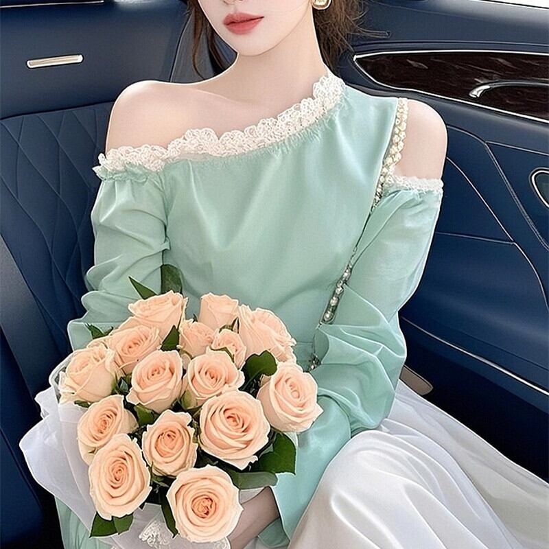 【tops】オフショルダーレーストップス　M29658