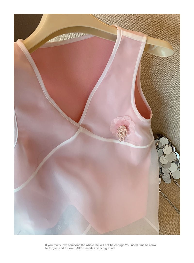 【tops】Vネックノースリーブトップス　M24803