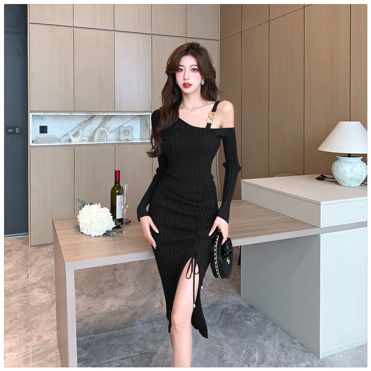 【dress】オフショルダースリットワンピース　M18216
