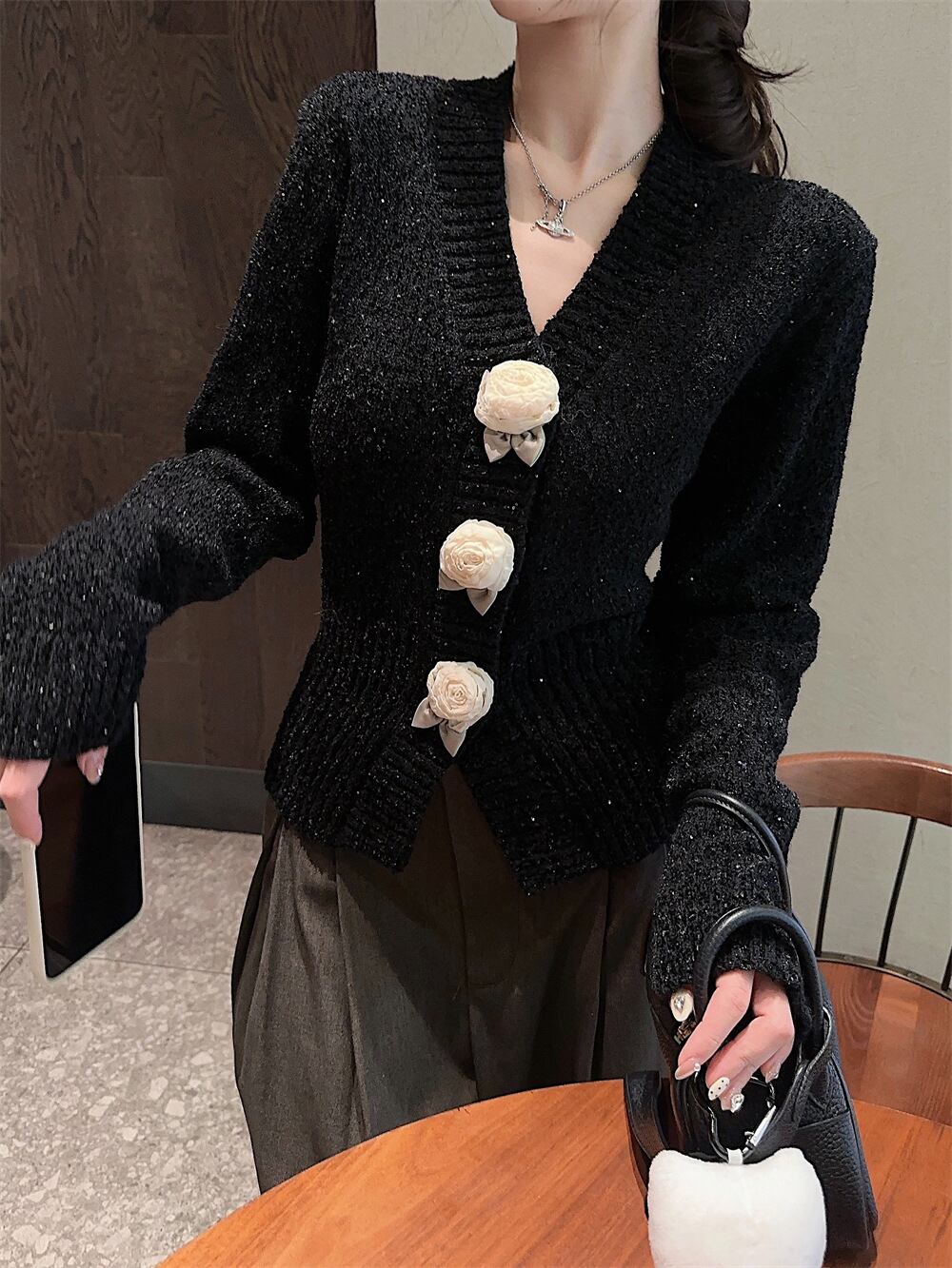 【outer】立体フラワーニットカーデ　M27668