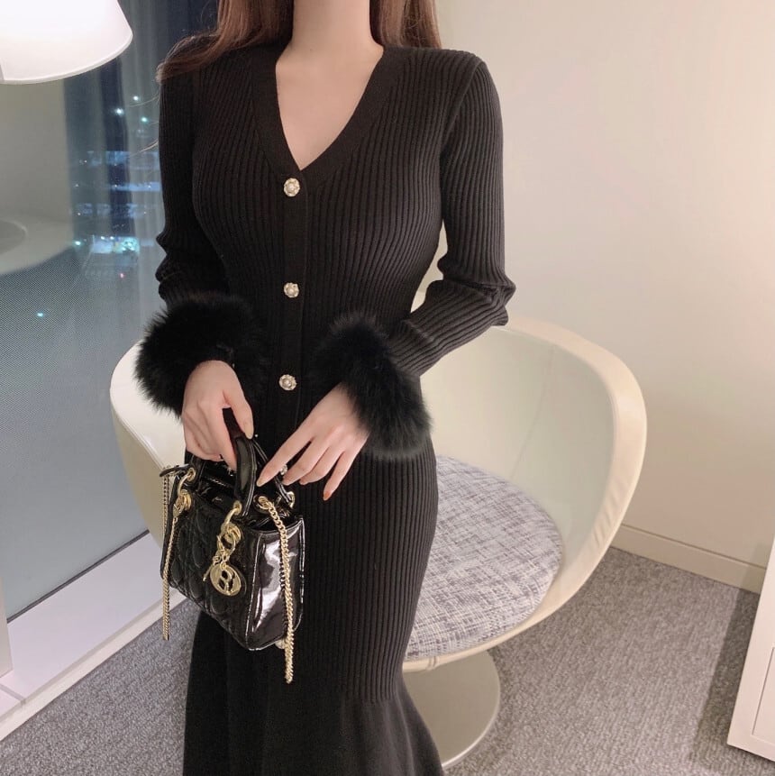 【dress】袖ファー マーメイドニットワンピース　M26156