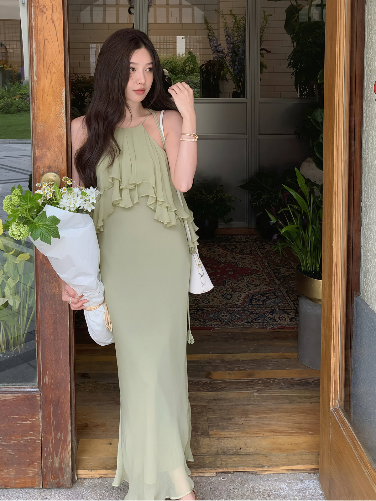 【dress】ホルターネックフリルロングワンピース Q8870