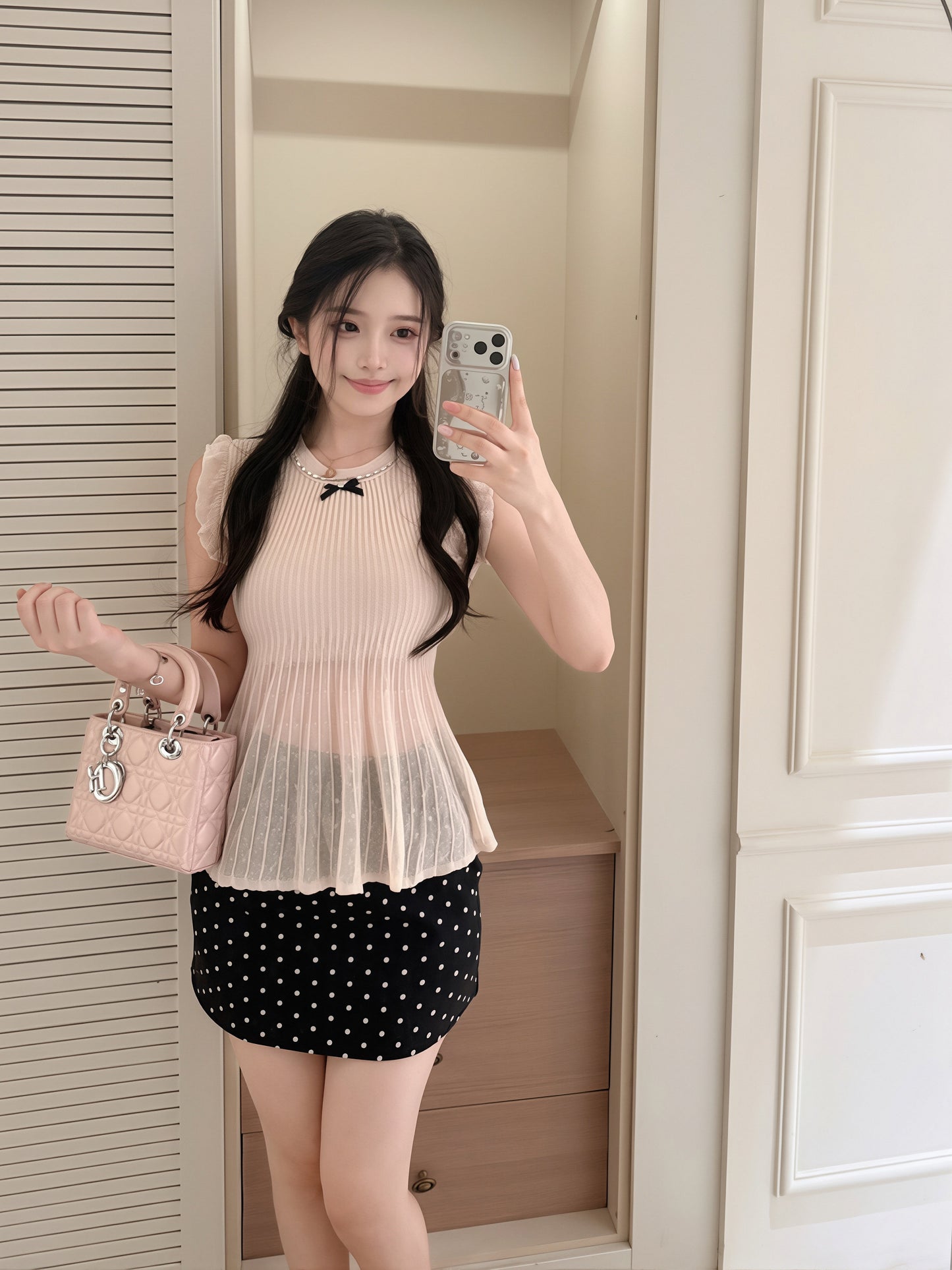 【tops】リボン付きノースリーブトップス Q8759