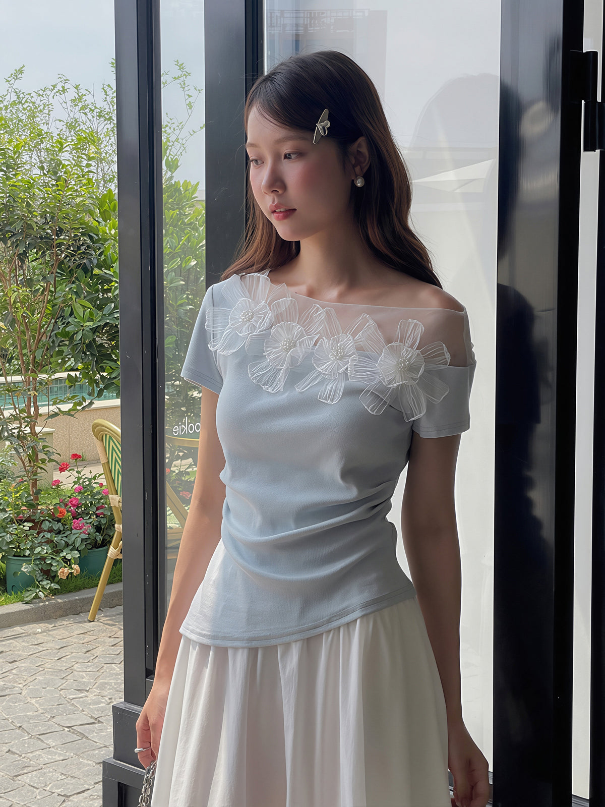 【tops】立体フラワー付きチュールドッキングトップス Q8807